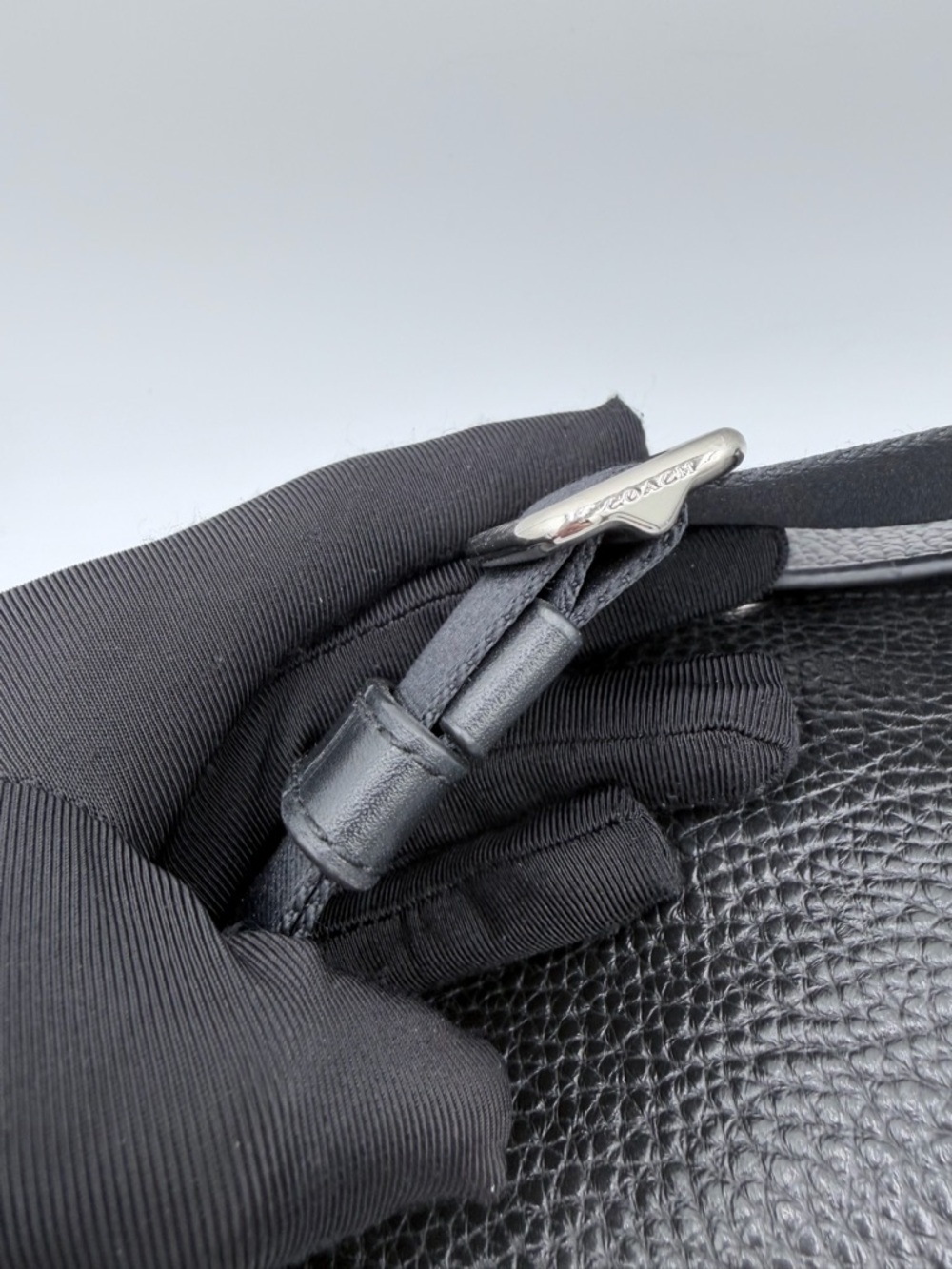 Coach Henry Messenger Bag Black Pebbled Leather Laptop Crossbody Work Bag F54149 - Picture 6 of 13